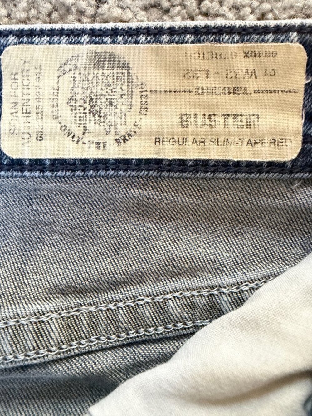 Diesel Men's Buster Model Jeans - Sz. 32x32 - Lt. Blue 084UX Wash - Excel. Cond. - Picture 6 of 12